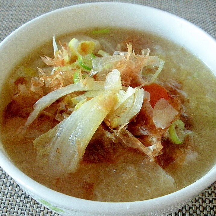 お夜食に！野菜たっぷりのおかか雑炊♪